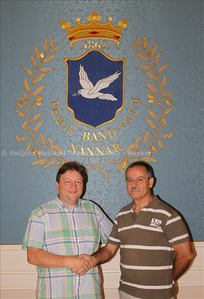 Il-President il-ġdid tas-Soċjeta, Dr.Martin Fenech flimkien mal-President Onorarju Carm Grech.