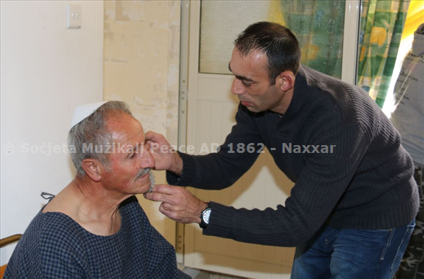 Preparazzjonijiet qabel iċ-Ċenaklu Ħaj