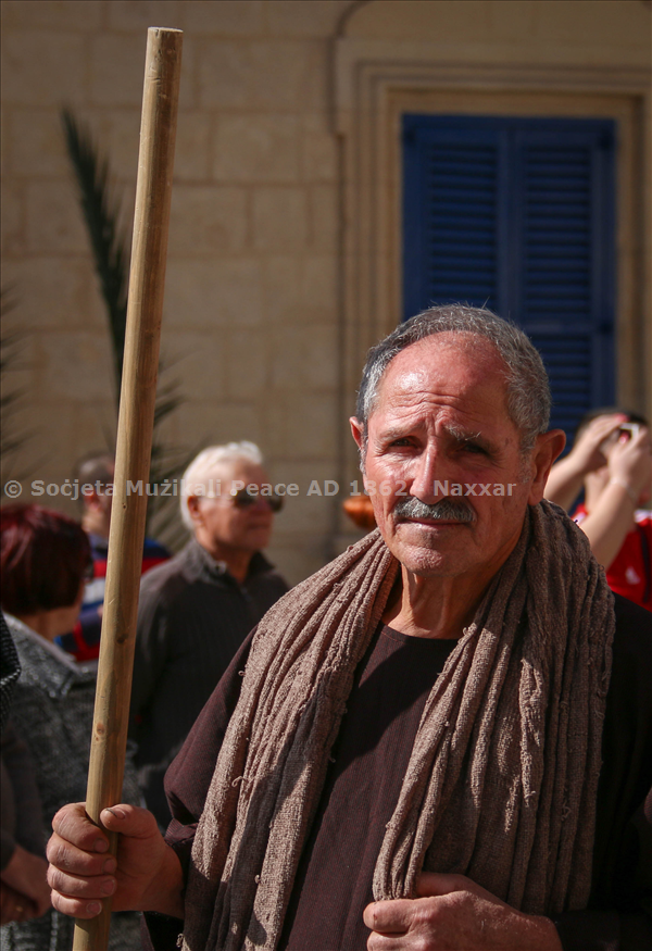 Membri tas-Soċjeta tagħna għal l-ewwel darba fin-Naxxar jagħtu s-sehem tagħhom f Ħadd il-Palm billi jilbsu ta personaġġi Bibbliċi.