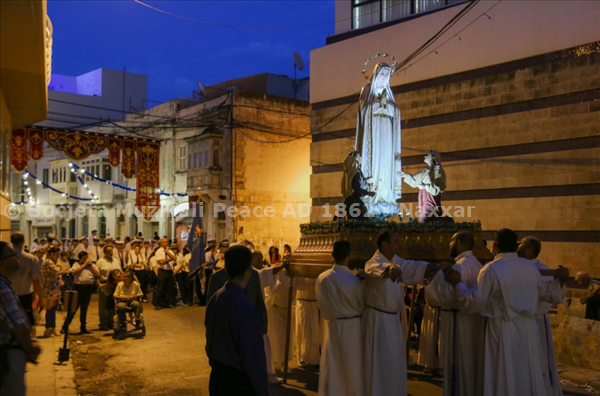 Il-Banda Peace tagħti s-sehem tagħha matul il-Festa tal-Madonna ta Fatima fil-Pieta.