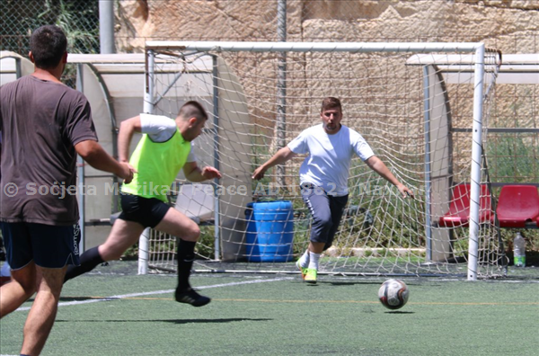 Waqt il-Finali: Orthodox vs Tal-Lorry.